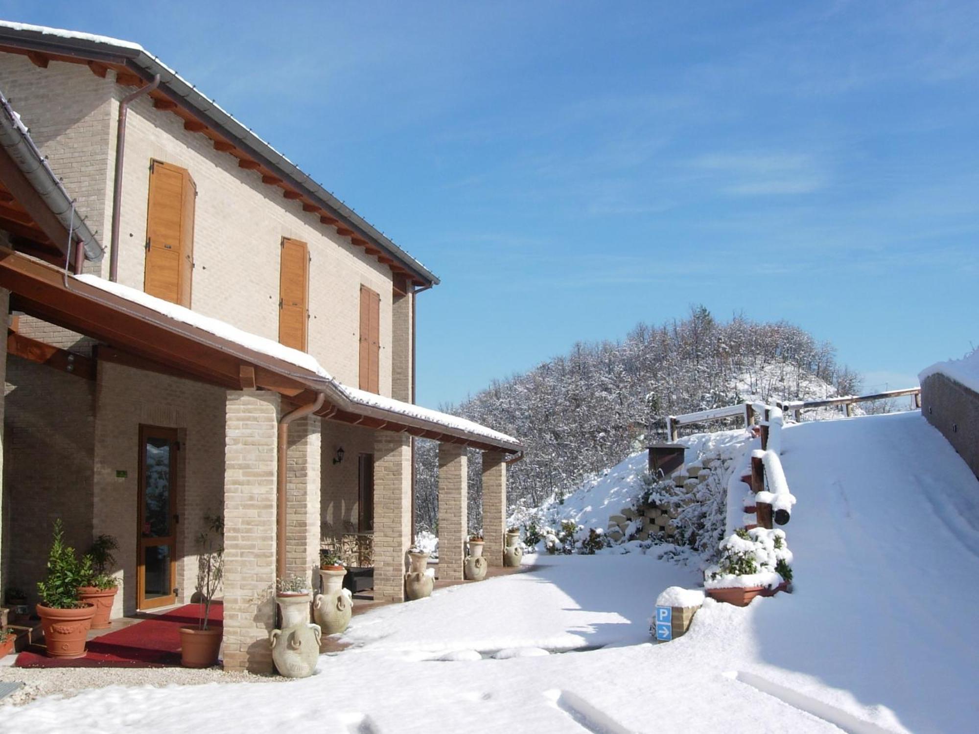 Colleverde Country House & Spa Urbino Eksteriør bilde