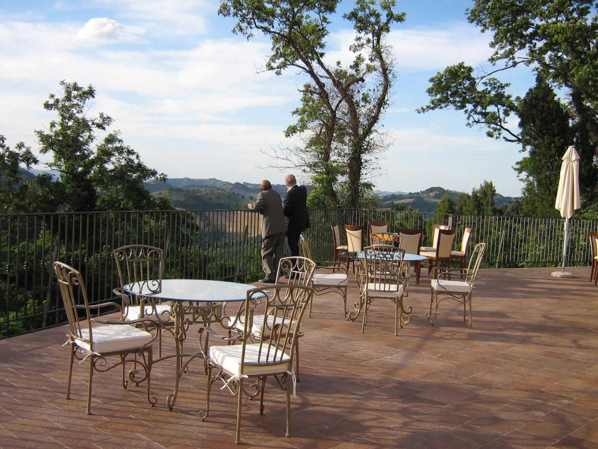 Colleverde Country House & Spa Urbino Eksteriør bilde